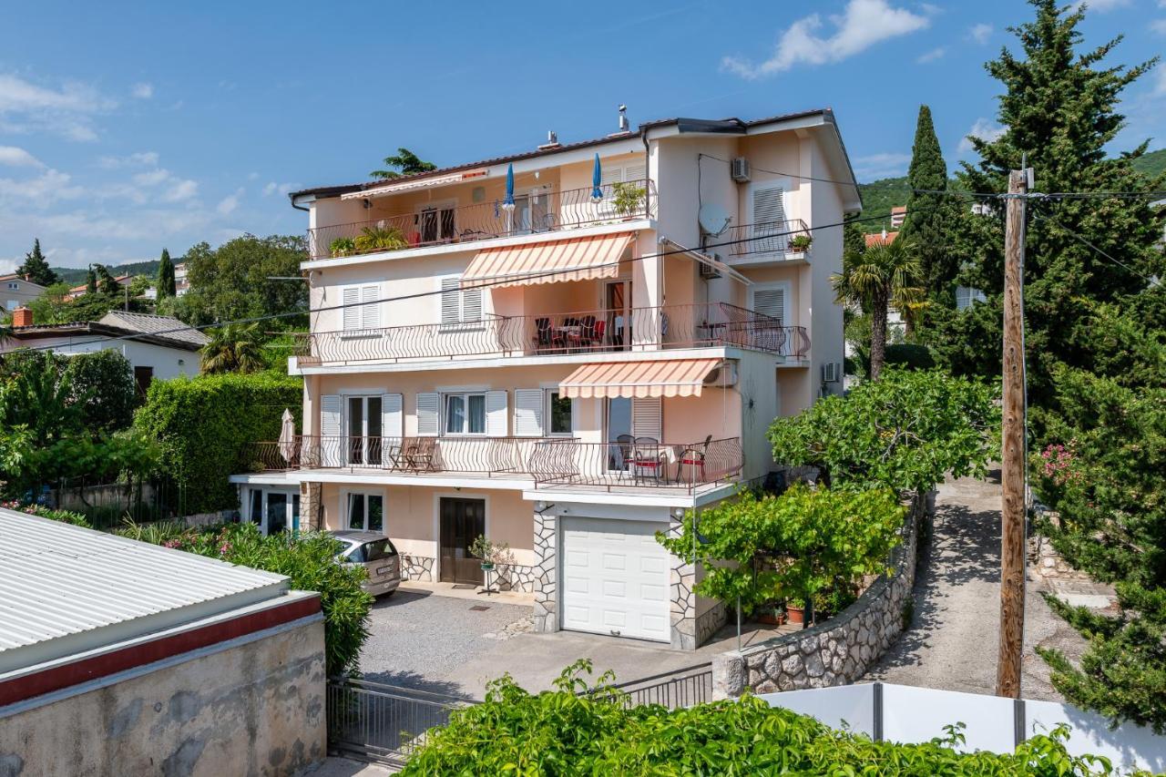 Apartments Melita Crikvenica Exterior photo
