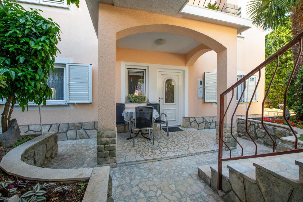 Apartments Melita Crikvenica Exterior photo